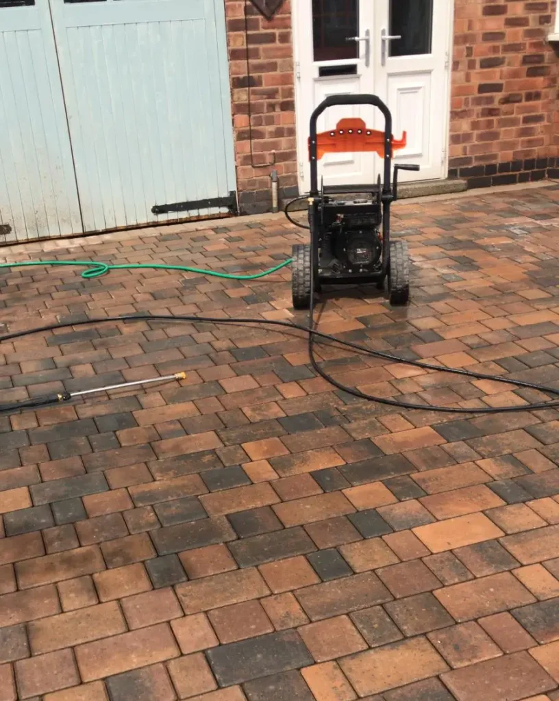 DRIVEWAY CLEANING COVENTRY 58